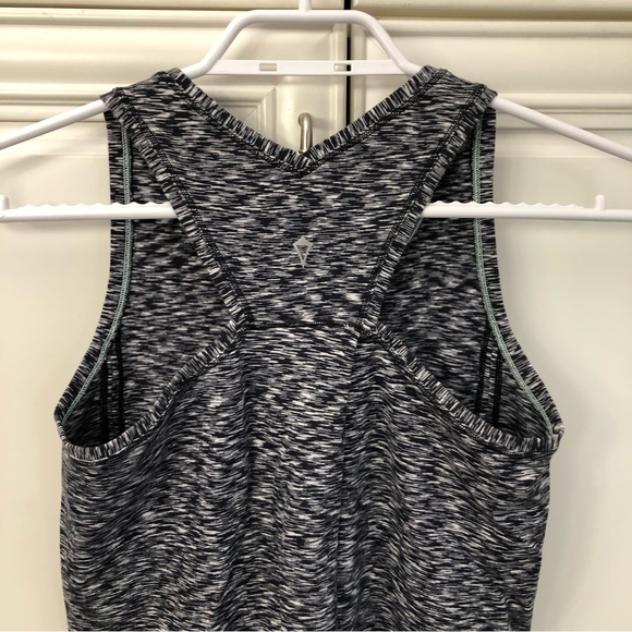 Super soft Ivivva by Lululemon girl’s tank top - Picture 6 of 11